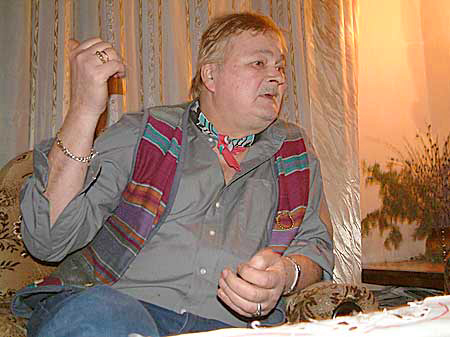 Flamenko ģitārists Andris Kārkliņš, mājās Rīgā2