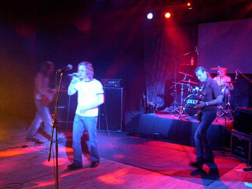 Neatkarīgās mūzikas festivāls «Putnudiena 2004». 1. sērija4