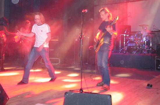 Neatkarīgās mūzikas festivāls «Putnudiena 2004». 2. sērija17
