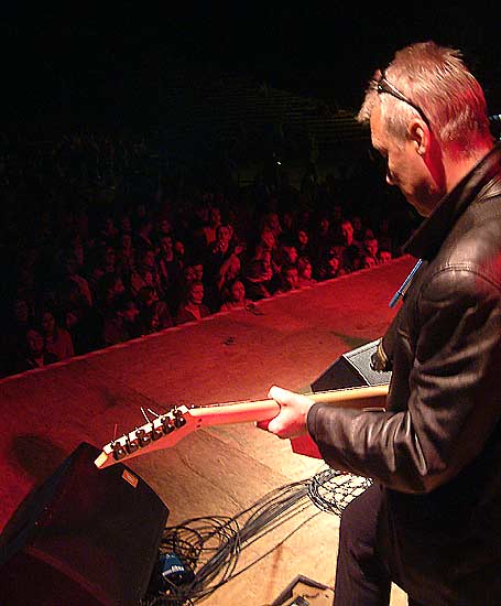 Festivāls «Sinepes un Medus 2004» – pirmā vakara viesu koncerts4