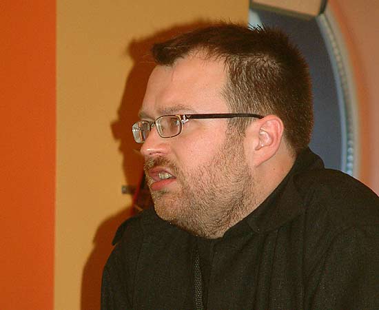 Mārtiņa Vilkārša izstādes «Izkrāso Pats!» atklāšana11