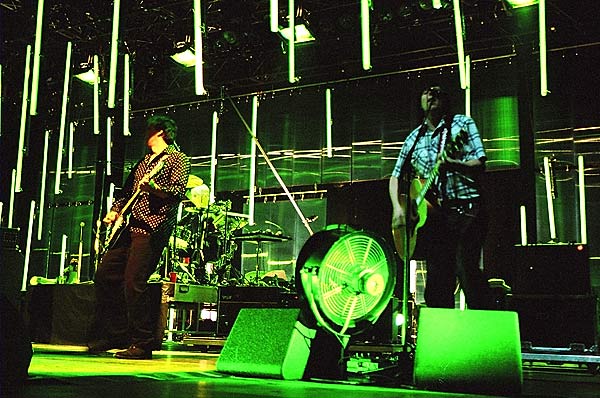 «R.E.M.» koncerts Rīgā, Ķīpsalas izstāžu kompleksā15