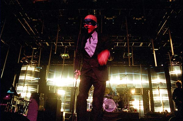 «R.E.M.» koncerts Rīgā, Ķīpsalas izstāžu kompleksā22