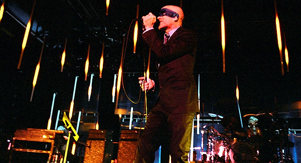 «R.E.M.» koncerts Rīgā, Ķīpsalas izstāžu kompleksā3