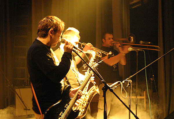 «Rozaa Peldbaseins 2005». Fotoieskats pasākumā.12