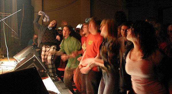 «Rozaa Peldbaseins 2005». Fotoieskats pasākumā.18