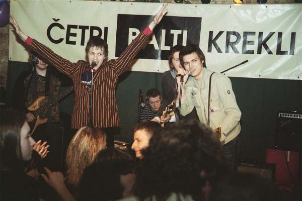 Kluba «Četri balti krekli» piecu gadu jubileja29