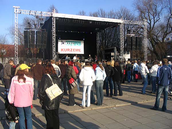 Liepājas tirdzniecības centra «Kurzeme» atklāšanas svētki1