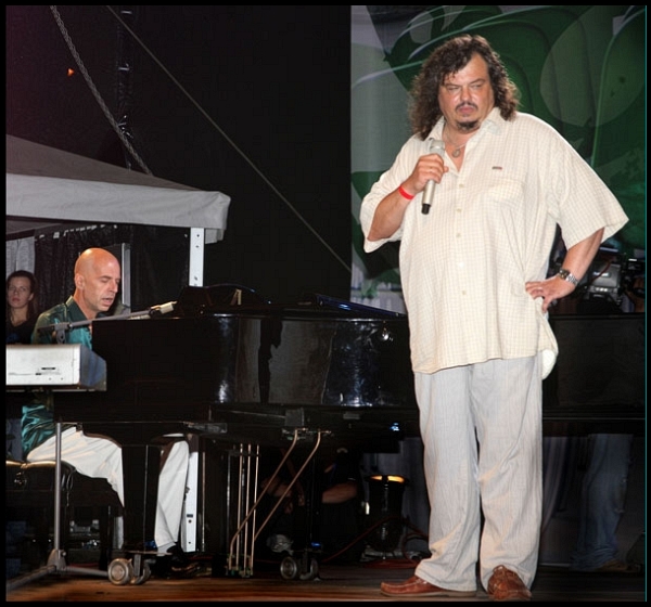 <em>Liepājas dzintars 2006</em> - 30. gadu jubilejas festivāls24