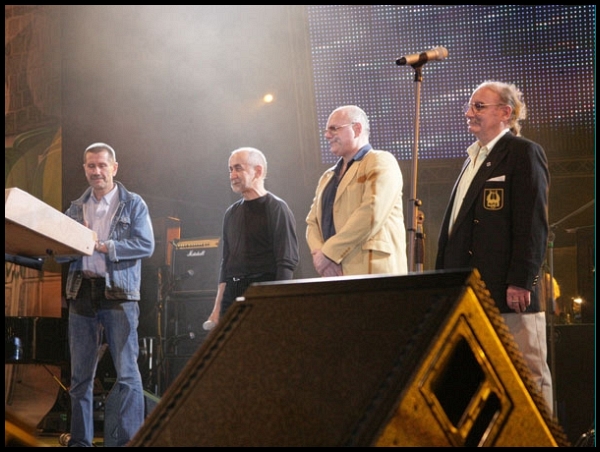 <em>Liepājas dzintars 2006</em> - 30. gadu jubilejas festivāls29