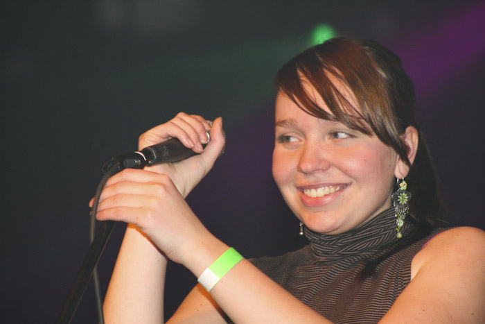 <em>Astro'N'Out</em> debijas albuma koncerts Rīgā, <em>Sapņu fabrikā</em>10