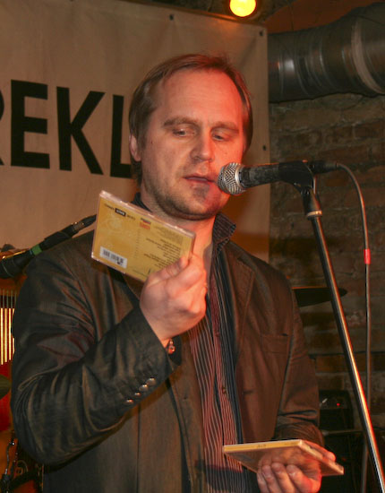 Daigas Petkevičas un Normunda Jaku&scaron;onoka diska <em>Dueti</em> prezentācija <em>Četros Baltos Kreklos</em>6