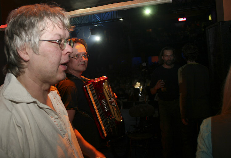 Grupas <em>Iļģi </em>koncerti Sankt-Pēterburgā klubā <em>Maina </em>un Sv.Patrika dienas festivālā15