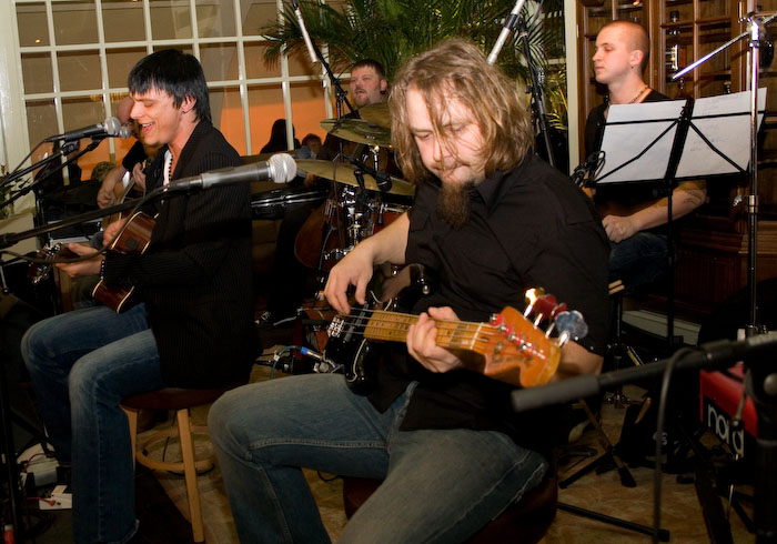 Tanela Padara un grupas <em>The Sun</em> koncerti <em>galerijā Centrs </em>un <em>Lounge 8</em>23