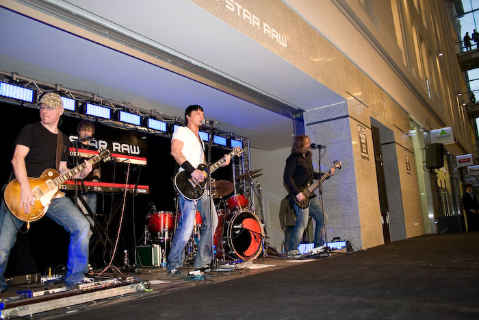 Tanela Padara un grupas <em>The Sun</em> koncerti <em>galerijā Centrs </em>un <em>Lounge 8</em>7