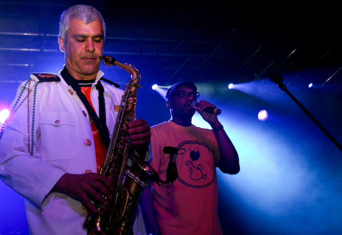 Franču apvienības <em>Birdy Nam Nam</em> un džeza spridzekļu <em>No Jazz</em> koncerts Rīgā, Dzelzceļa muzejā54