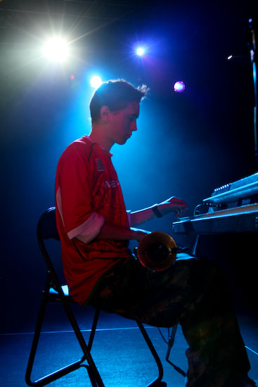 Franču apvienības <em>Birdy Nam Nam</em> un džeza spridzekļu <em>No Jazz</em> koncerts Rīgā, Dzelzceļa muzejā60
