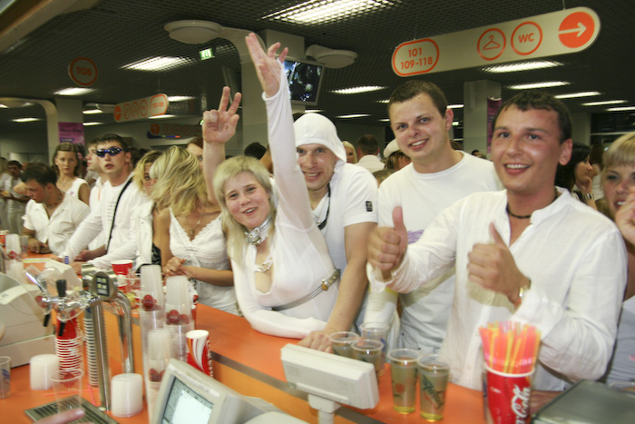 <em>Sensation White</em> pasākums <em>Arena Rīga</em>68