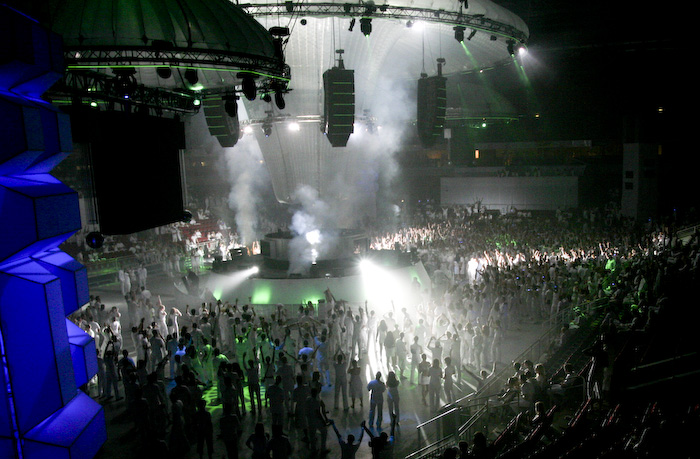<em>Sensation White</em> pasākums <em>Arena Rīga</em>8