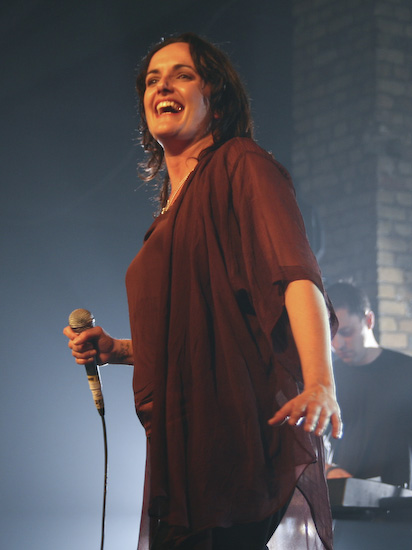 <em>Freshly Ground </em>un <em>Kosheen </em>koncerts <em>Sapņu fabrikā</em>45