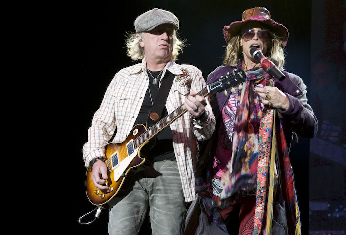 Amerikāņu leģendas - grupas <em>Aerosmith </em>koncerts <em>Skonto </em>stadionā19