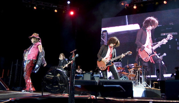 Amerikāņu leģendas - grupas <em>Aerosmith </em>koncerts <em>Skonto </em>stadionā33
