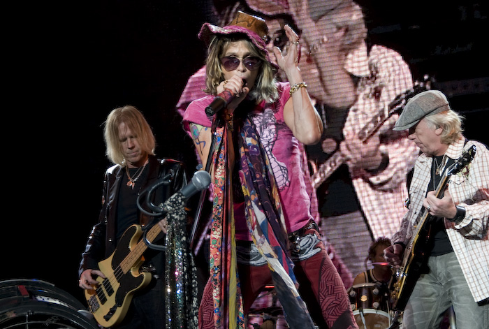 Amerikāņu leģendas - grupas <em>Aerosmith </em>koncerts <em>Skonto </em>stadionā42