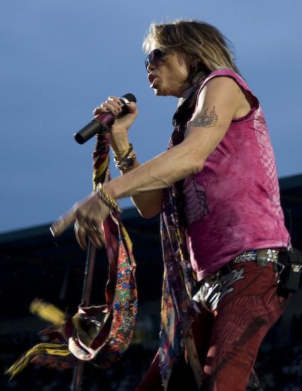 Amerikāņu leģendas - grupas <em>Aerosmith </em>koncerts <em>Skonto </em>stadionā47