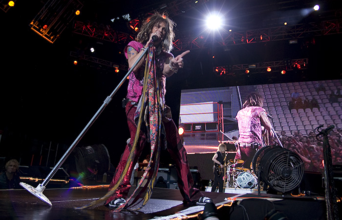 Amerikāņu leģendas - grupas <em>Aerosmith </em>koncerts <em>Skonto </em>stadionā61