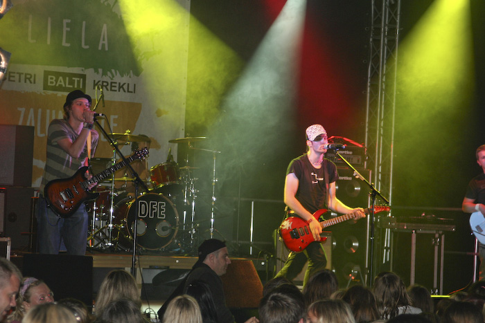 Četru Baltu Kreklu <em>Lielā Zaļumballe</em> Saulkrastos54