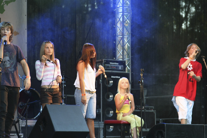 Četru Balto Kreklu <em>Lielā Zaļumballe</em> Valmierā1