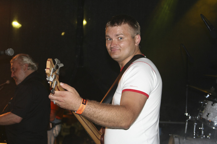 Četru Balto Kreklu <em>Lielā Zaļumballe</em> Valmierā9