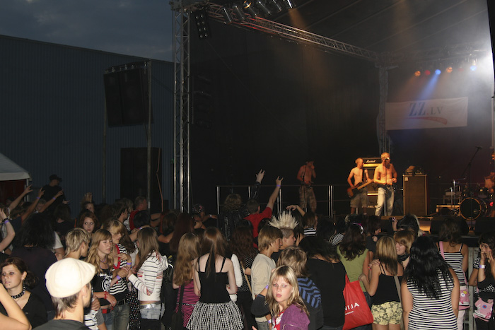 <em>Jaunās rokmūzikas festivāls</em> (JRF) Jelgavā. II daļa.11