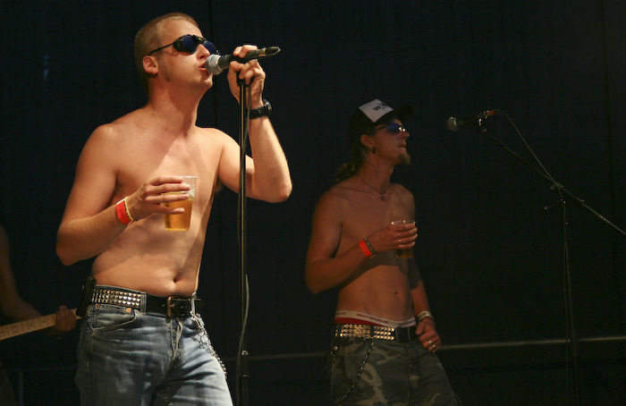 <em>Jaunās Rokmūzikas festivāls</em> (JRF) Jelgavā24