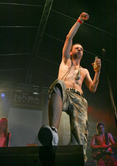 <em>Jaunās Rokmūzikas festivāls</em> (JRF) Jelgavā43