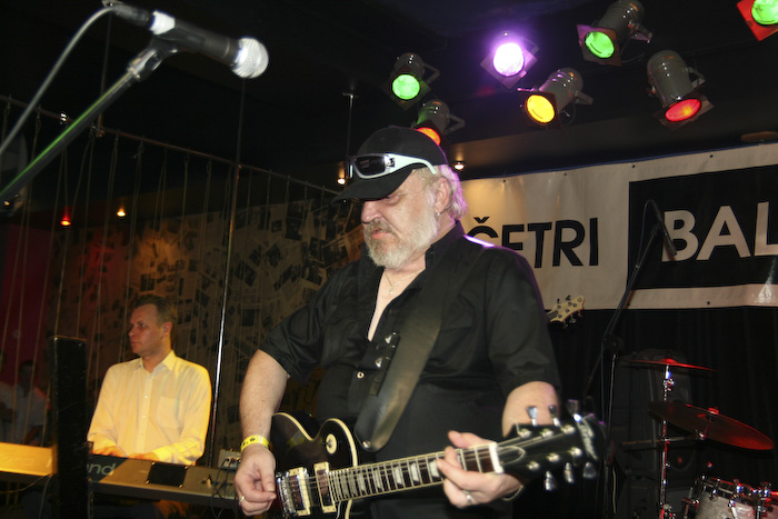 Četru Baltu Kreklu <em>Lielās Zaļumballes</em> noslēgums Jelgavā50