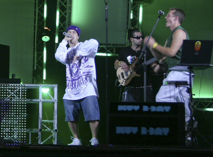 <em>MTV Baltic</em> gada jubilejas svinības Rīgā, Krastmalā60