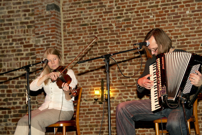 Grupas <em>Iļģi</em> koncerts Briselē31