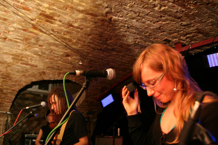 Grupas <em>Hospitāļu iela</em> atvadu koncerts <em>Studentu klubā</em>40