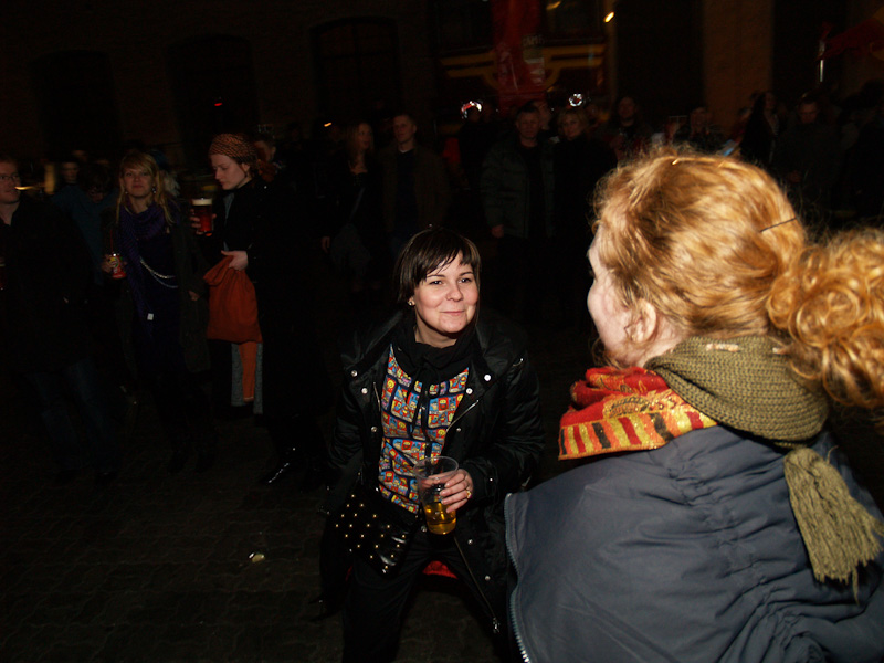 Kafejnīcas <em>Leningrad</em> gada jubilejas svinības. III daļa146