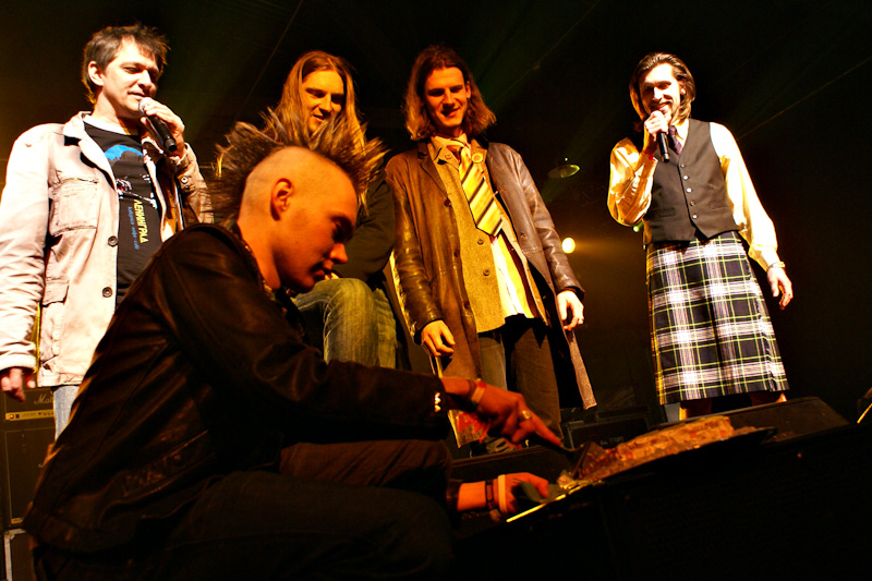 Kafejnīcas <em>Leningrad</em> gada jubilejas svinības. II daļa35