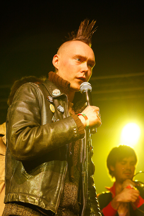 Kafejnīcas <em>Leningrad</em> gada jubilejas svinības. I daļa93