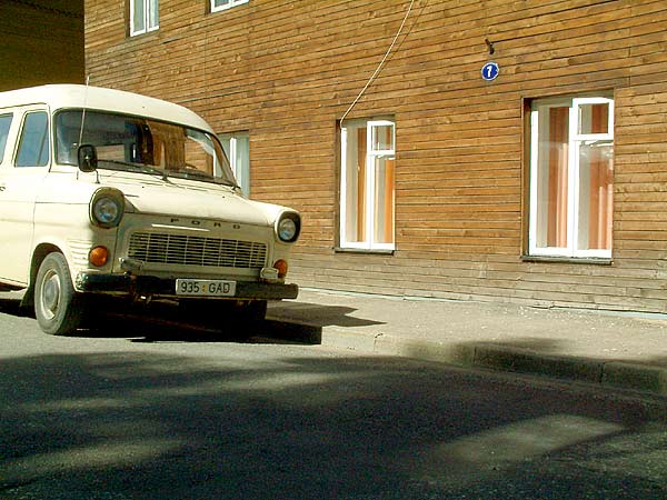 Stundas caurskrējiens caur Valgu ar foto rokās11