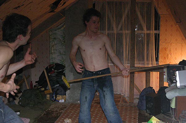 Armanda dzimšanas diena - kad jumts nebrauc, viņu nojauc43