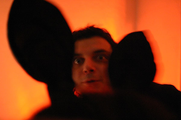 Itālija. House / sex / porno / hard-to-describe party. (Mājas /seksa /pornogrāfijas /grūti-aprakstīt grūstiņš)19
