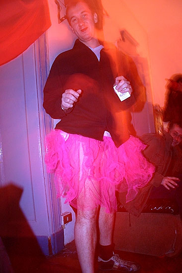 Itālija. House / sex / porno / hard-to-describe party. (Mājas /seksa /pornogrāfijas /grūti-aprakstīt grūstiņš)24