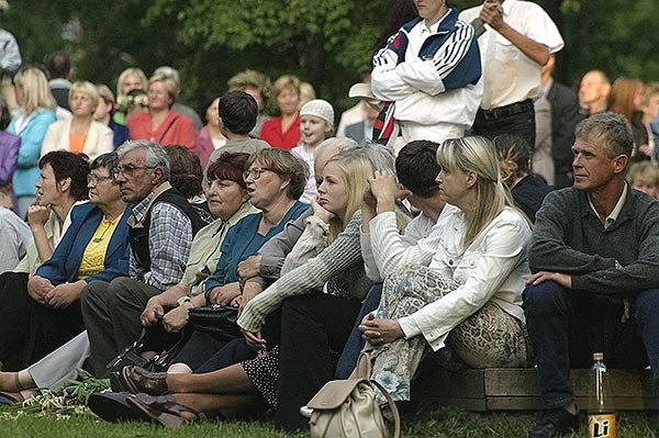 Jāņu svinības32