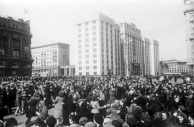2. Pasaules karš fotogrāfijās4