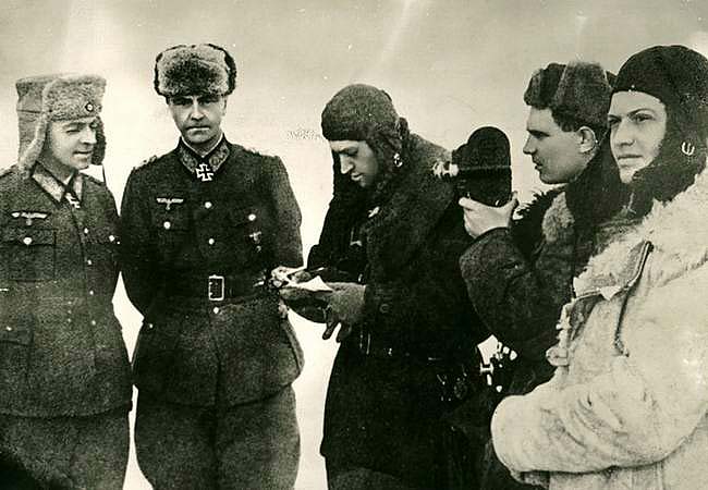 2. Pasaules karš fotogrāfijās44
