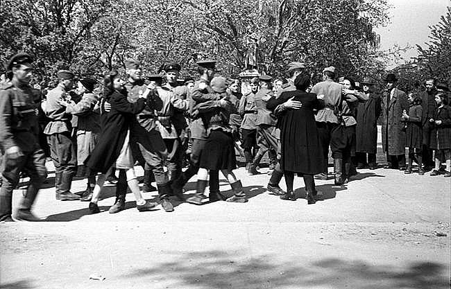 2. Pasaules karš fotogrāfijās. 2. daļa41